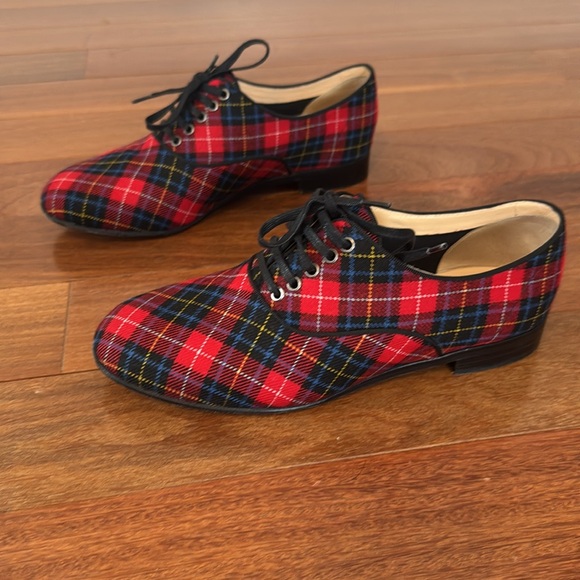 Christian Louboutin Fred Tartan plaid oxfords as seen on Taylor Swift - Picture 4 of 7